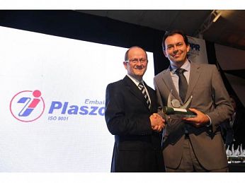 PLASZOM recebe o Prêmio TOP TRANSFORMADOR PPR 2011